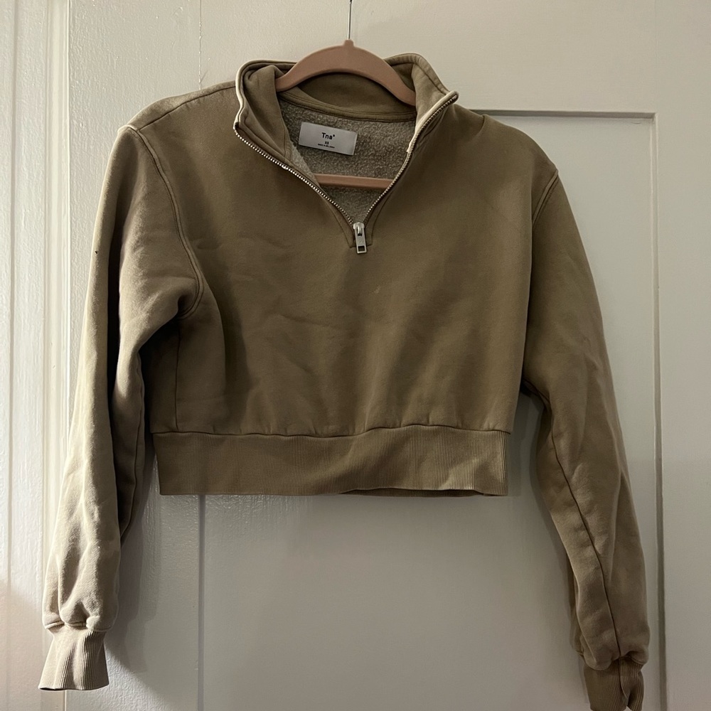 Aritizia TNA Cropped Zipped Sweatshirt